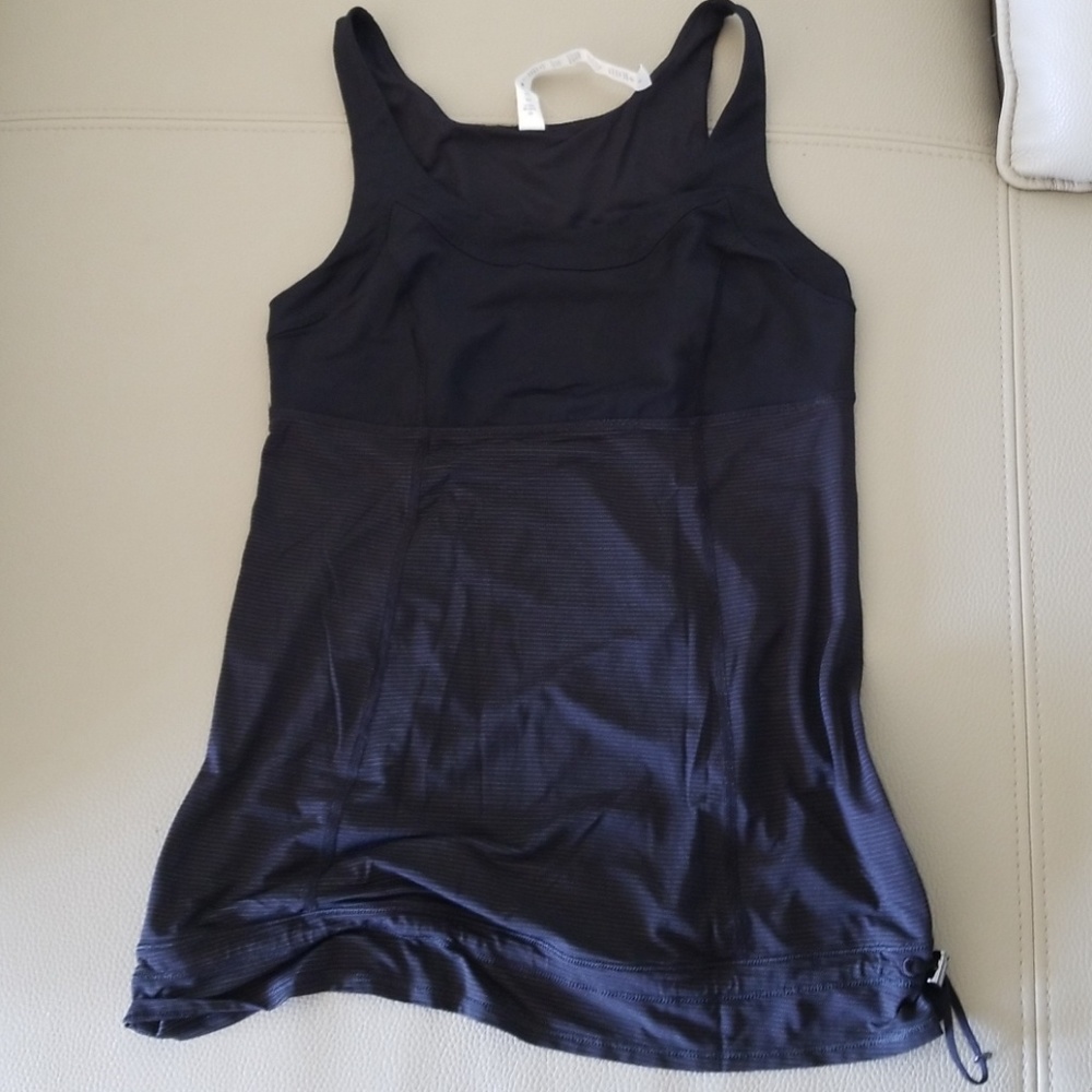 Lululemon tank top